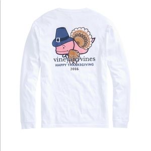 Vineyard Vines Thanksgiving T shirt